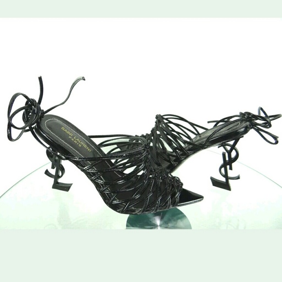 Yves Saint Laurent lace up heels 39